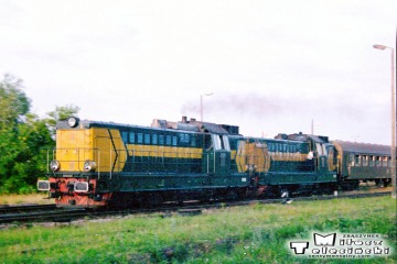 Bełżec 28.06.1992. SP32-144, wieczorny pociąg do Warszawy.