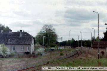 Rudnica w dniu 03.05.1992 roku. Widok w kierunku zapomniane stacji Rudnica, gdzie łączyły się wszystkie kierunki torów.