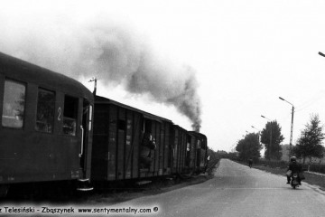 Opalenica w dniu obchodów 100 rocznicy 13.09.1986. Pociąg specjalny wyruszył w stronę Trzcianki Zachodniej.