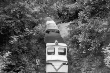 Kalinowo - Maże. Pociąg jedzie w stronę Turowa. 17.06.1988