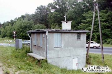 Strażnica przejazdowa Jadachy, zamknięta na początku lat 90-tych, pomiędzy Tarnobrzegiem a nowa Dęba w dniu 24.06.1992