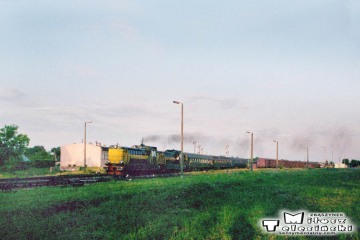 Bełżec 28.06.1992. SP32-144, wieczorny pociąg do Warszawy.