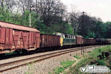Transport SP45-066 na odcinku Warszawa Wschodnia - Jelonki w maju 1991.