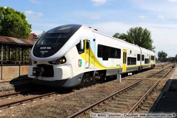 Pociąg z Zielonej Góry do Gorzowa Wlkp., odjeżdżający ze Zbąszynka o 12.58. 22.05.2017