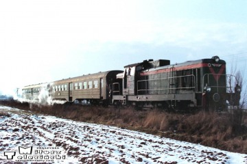SP42-090 Kępno - Bukowa Śląska (tuż przed Bukową) - w dniu 19.02.1992