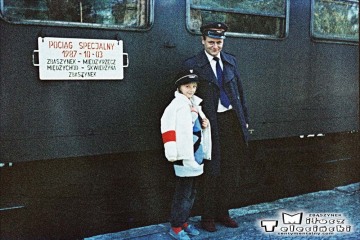 Nasz kierownik pociągu 03.10.1987 Pan Wasik ze swoją córką..