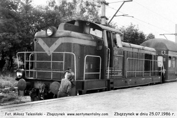 SP42-172 z wieczornym pociągiem do Zielonej Góry 25.07.1986.