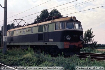 ET22-814 koło myjni wagonów. Lato 1987.