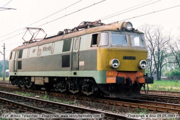 ET22-870 w kierunku Poznania w dniu 09.05.1989.
