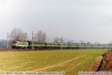 Pośpieszny sypialny Warszawa - Berlin, wjeżdża do Zbąszynka w dniu 24.02.1990.