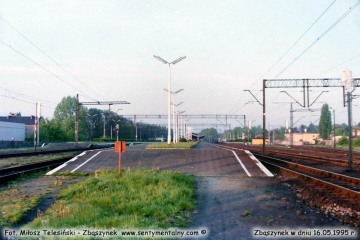 Perony w Zbąszynku, SP45-047 do Międzyrzecza w dniu 16.05.1995.