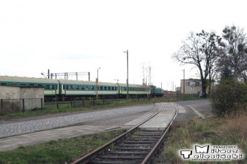 Przejazd pomiędzy bocznicą wikliny i GS ów (do 1945 tartaku), a myjką wagonów w dniu 23.11.2009