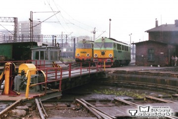 SU46-022 i SP45-065 w Olsztynie 17.06.1988.