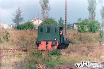 Lokomotywa LS40-3076 na stacji Gniezno Winiary w dniu 09.09.1988.