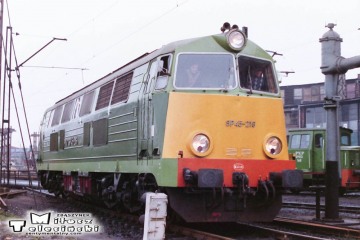 Leszno - lokomotywownia w dniu 08.03.1988