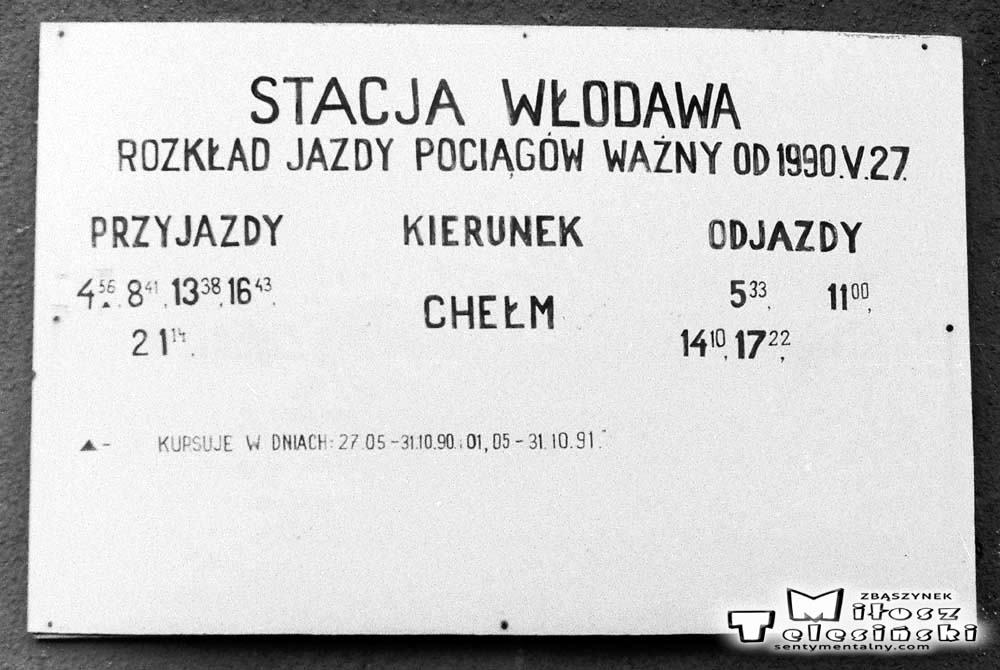Rozkład jazdy pociąhów na stacji Włodawa z roku 1990/1991.